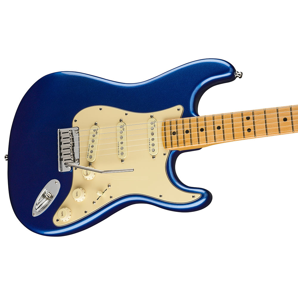 Fender 0118012795 AM Ultra Strat Maple Cobra Blue Electric Guitar