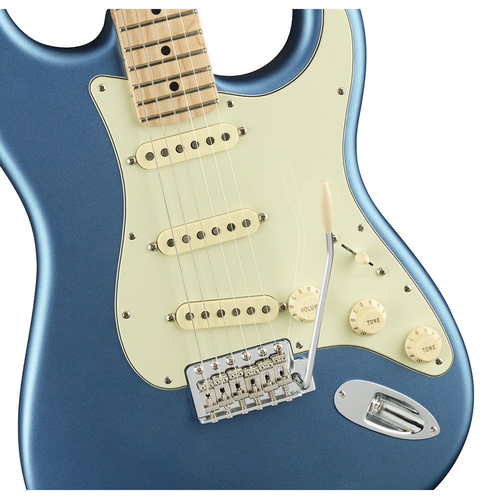 Fender 0114912302 AM Performer Strat Maple Satin Lake Placid Blue Electric Guitar