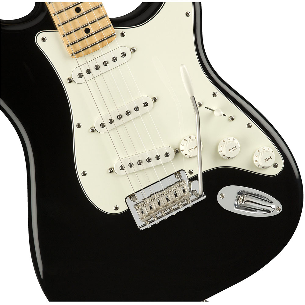 Fender 0144502506 Player Strat Maple Black Electric Guitar