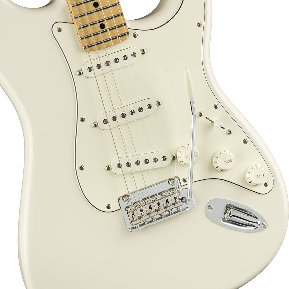 Fender 0144502515 Player Strat Maple Polar White Electric Guitar