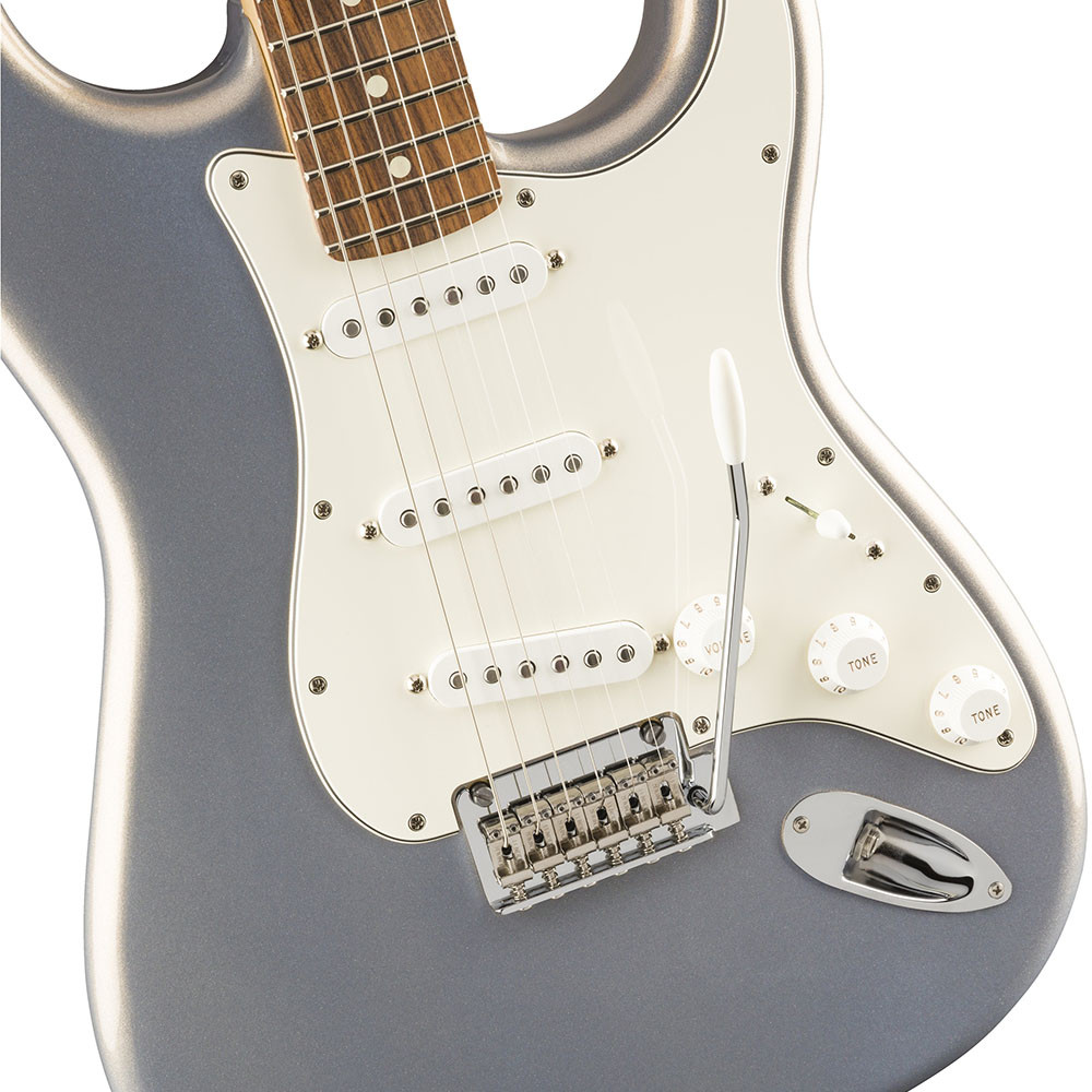 Fender 0144503581 Player Strat Pau Ferro Silver Electric Guitar