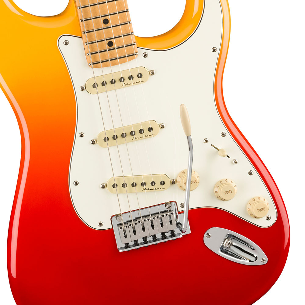 Fender 0147312387 Player Plus Strat Pau Ferro Tequila Sunrise Electric Guitar