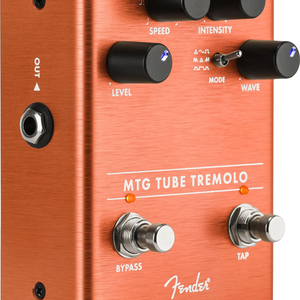 Fender 0234554000 Guitar Effects Pedal MTG Tube Tremolo