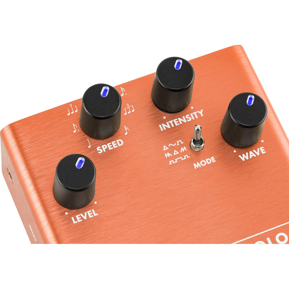 Fender 0234554000 Guitar Effects Pedal MTG Tube Tremolo