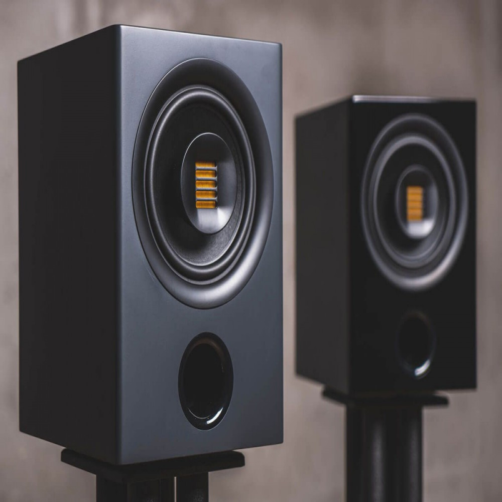 Fluid Audio CX7 Black Two-Way 7" Hi-Fi Active Reference Monitor