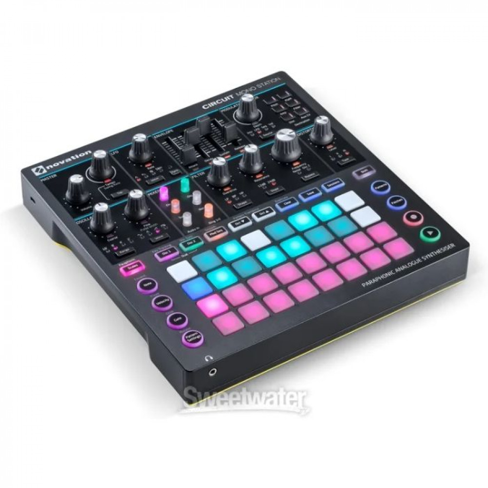 Novation Circuit Mono Station Paraphonic Analog Synthesizer and Sequencer