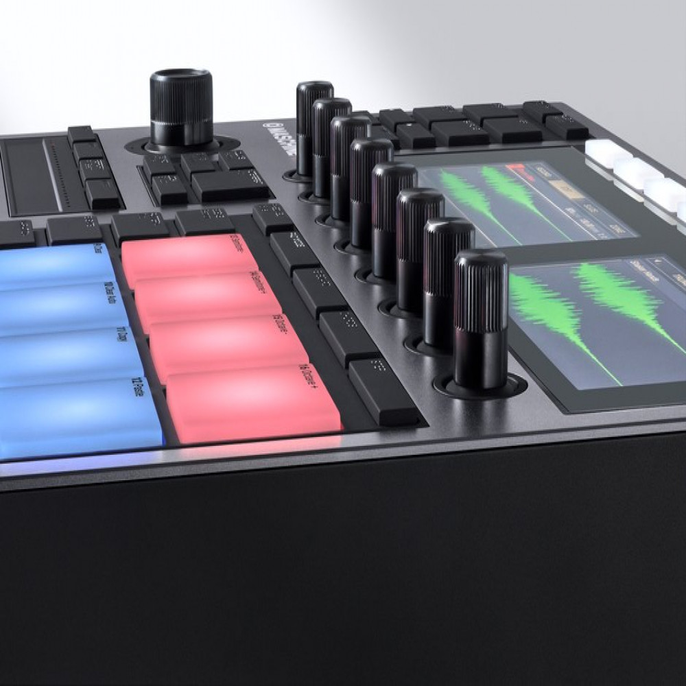 Native Instruments Maschine + DJ Controller