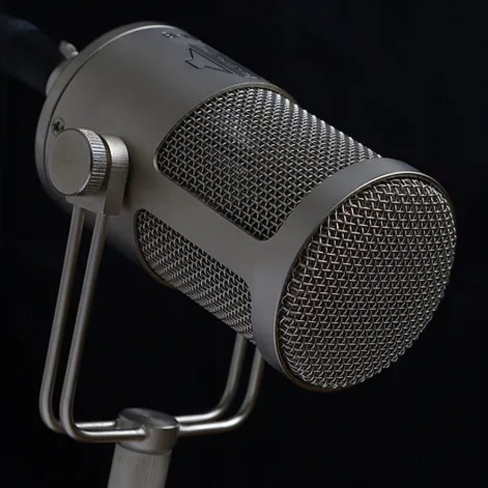 Sontronics DM-1B Large Diaphragm Condenser Microphone