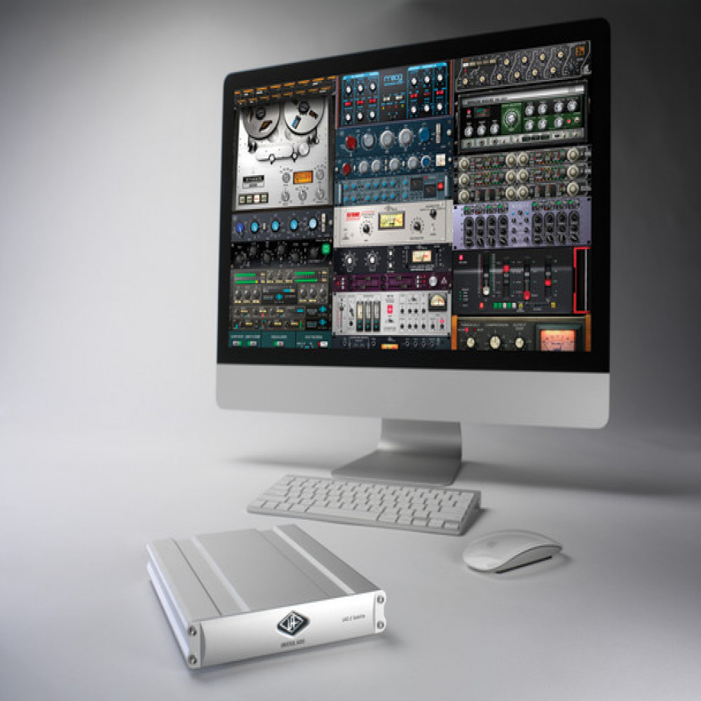 Universal Audio SATQ-C** Satellite Firewire Plug-In Controller