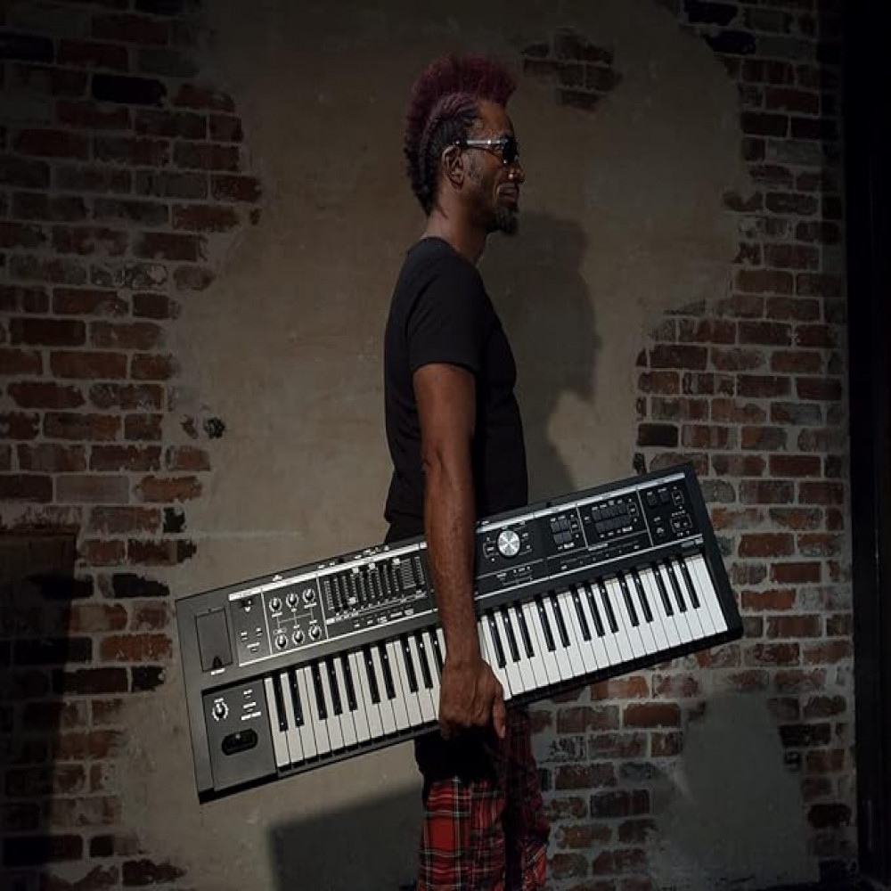 Roland V-Combo VR-09-B Live Performance Keyboard