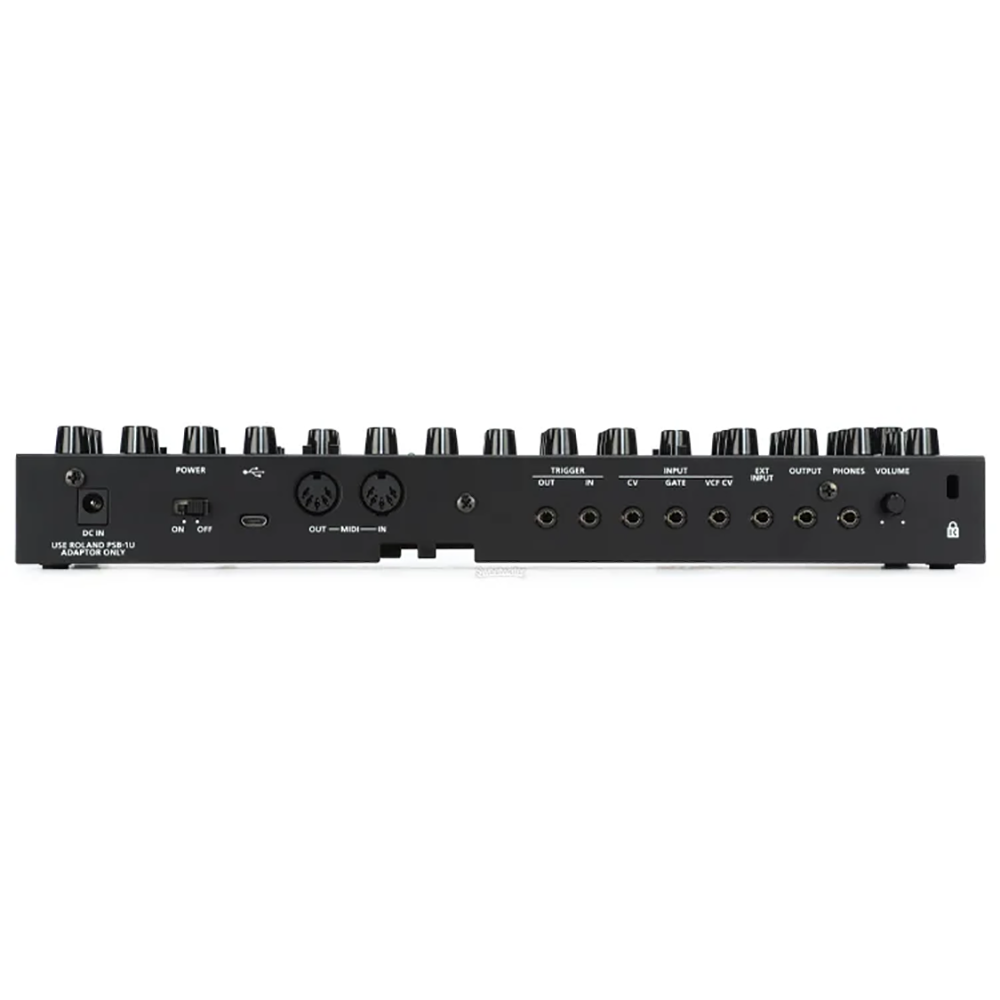 Roland SE-02 Analog Synthesizer Module