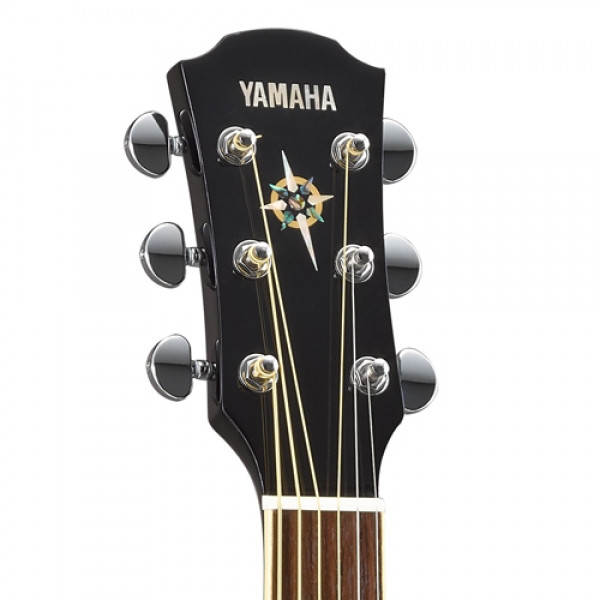 Yamaha CPX600 Medium Jumbo Cutaway Rosewood Black Acoustic Guitar