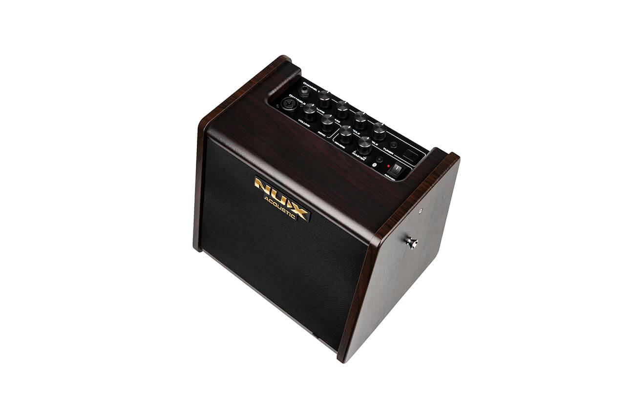NUX AC-25 Amplifier