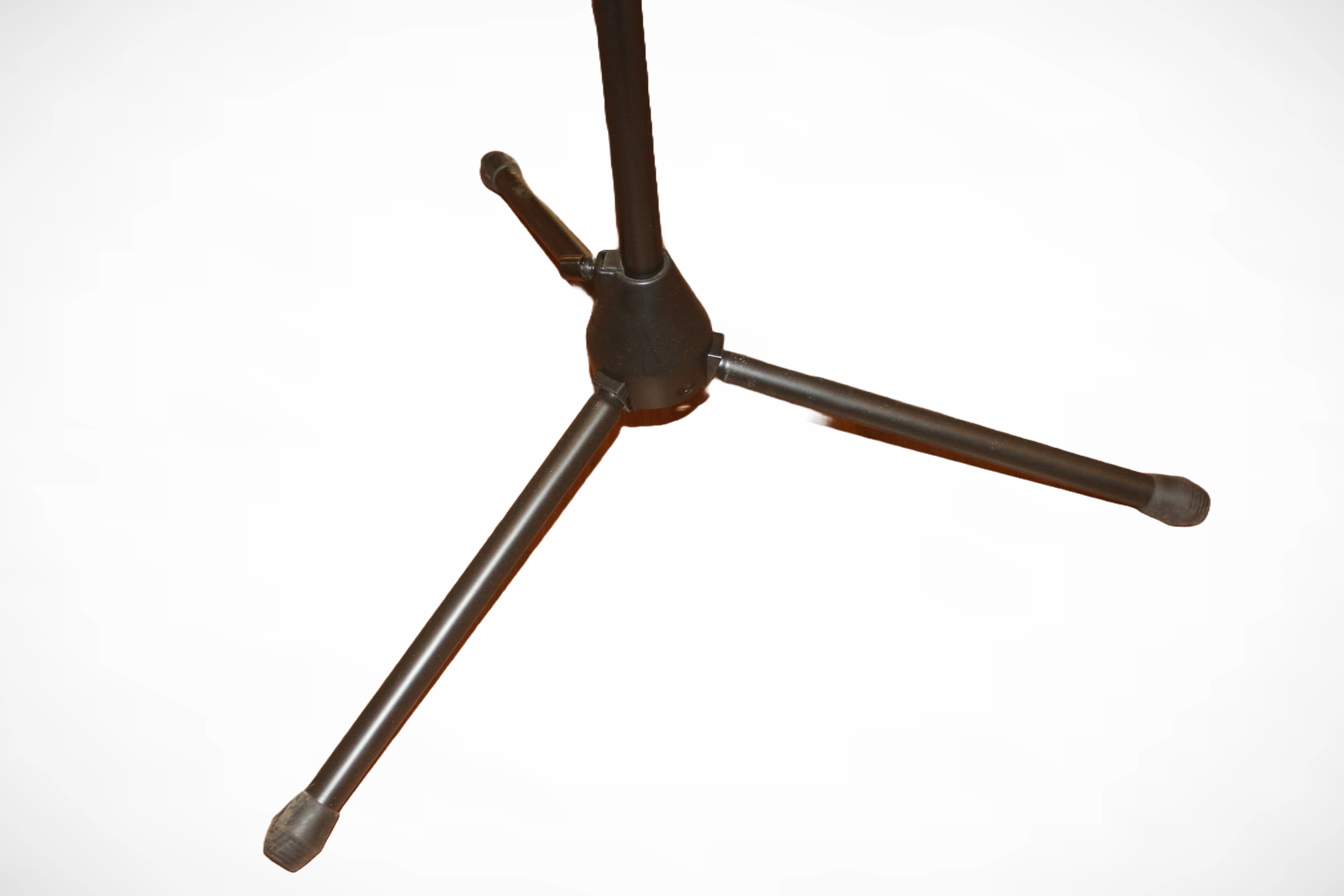 Score MTL01 Triangle Long Microphone Stand